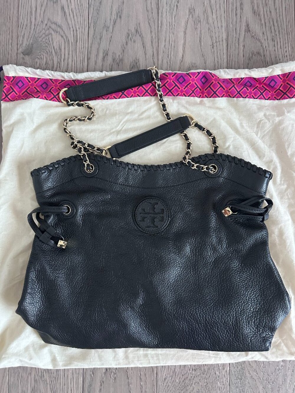 Tory Burch Marion Quilted Leather Slouchy Tote - Black
